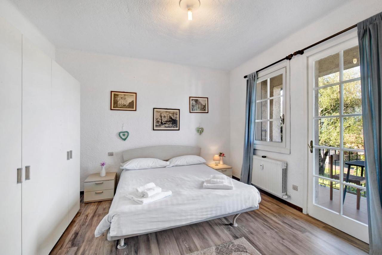 Residence I Prati Di Giussana Lierna Ngoại thất bức ảnh