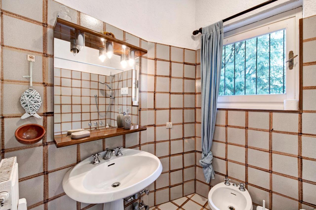 Residence I Prati Di Giussana Lierna Ngoại thất bức ảnh